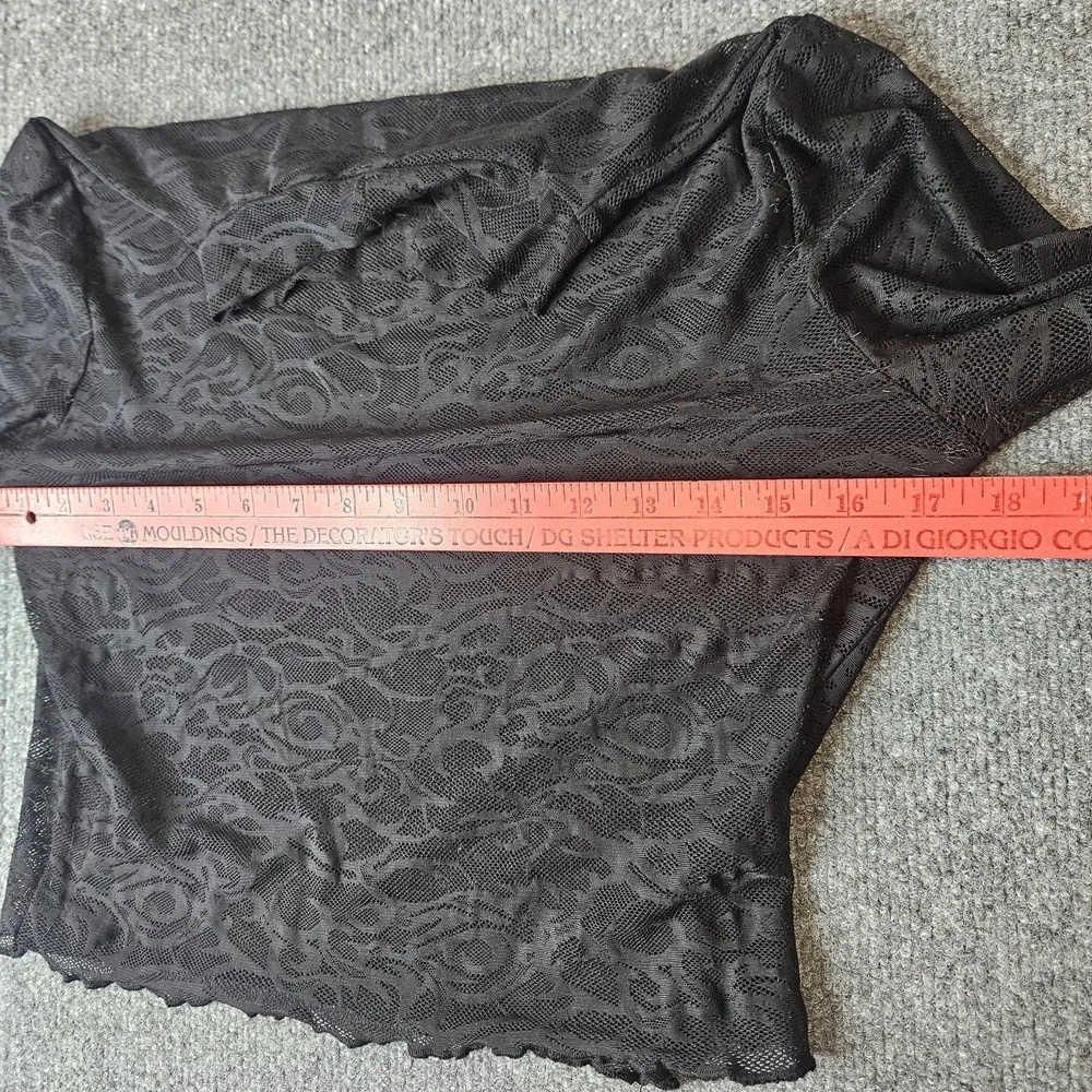 Forever 21 Lace Mesh Longsleeve Top Stretch Sheer‎ Size Medium Black Y2k Style